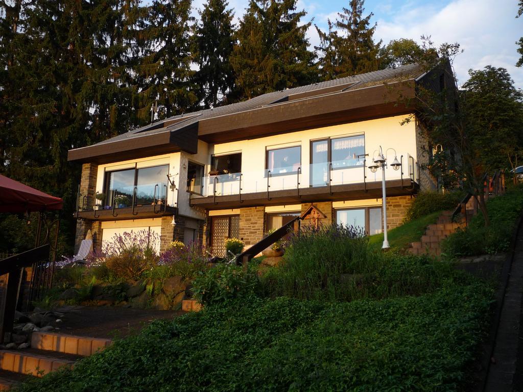 Ferienwohnung Kleinschmidt Heimbach Dış mekan fotoğraf